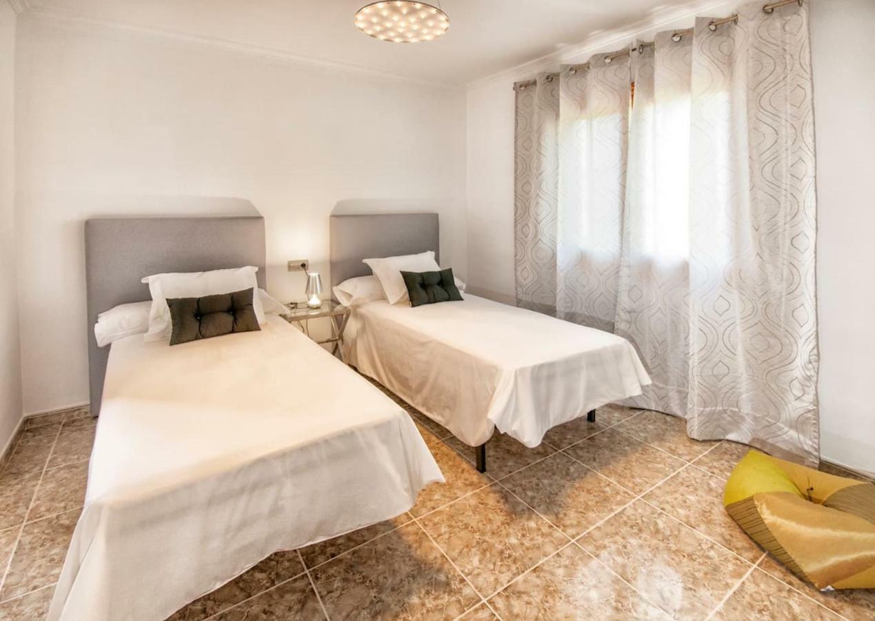 Villa Romani Sa Pobla Eksteriør bilde